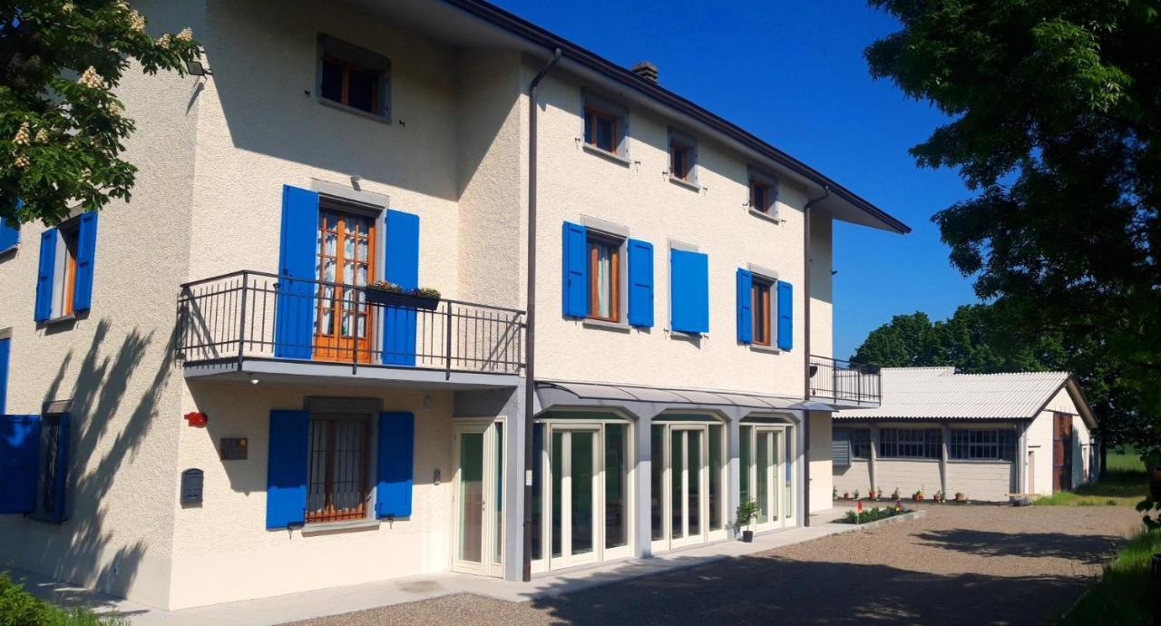B&B Des Artistes Borzano Εξωτερικό φωτογραφία