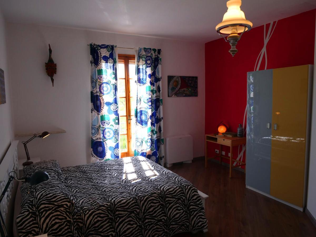 B&B Des Artistes Borzano Εξωτερικό φωτογραφία