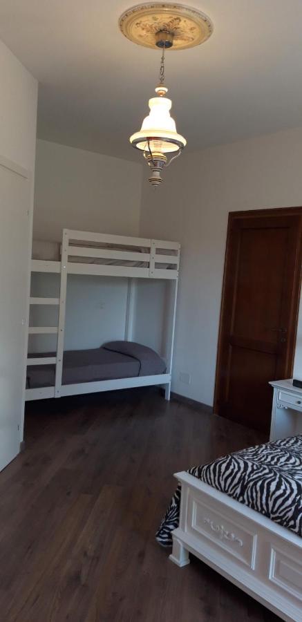 B&B Des Artistes Borzano Εξωτερικό φωτογραφία