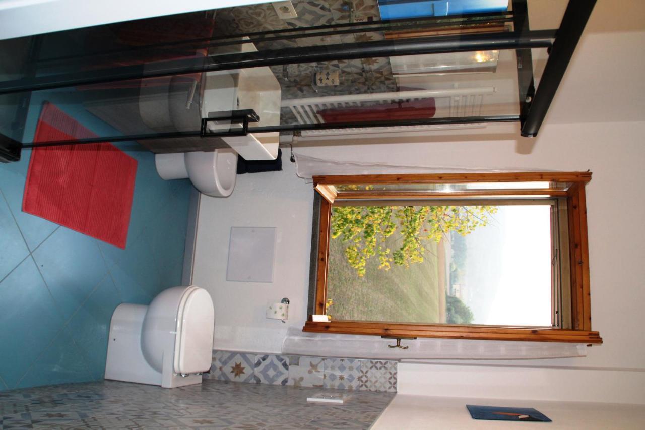 B&B Des Artistes Borzano Εξωτερικό φωτογραφία